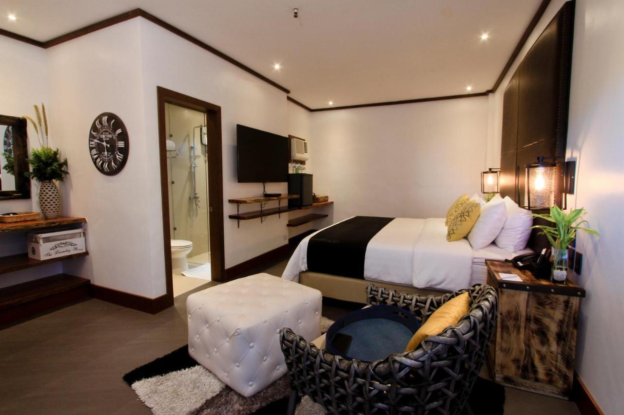 The Bourke Hotel Davao City Eksteriør bilde